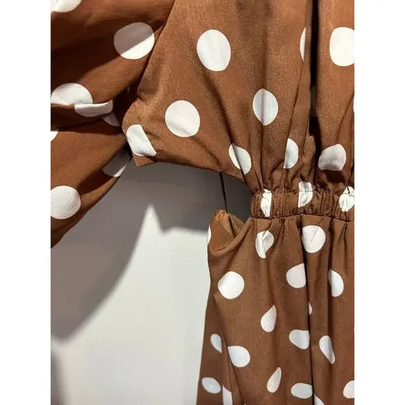 Dee Elly brown polka dot dress size M short cut outs puff sleeve lined - Picture 3 of 9